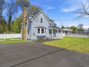 749 E Main Street, Kings Park NY 11754