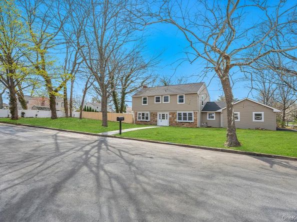 4 Chevy Drive, South Setauket NY 11720