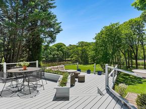 910 New Suffolk Avenue, Mattituck NY 11952