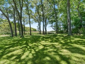 910 New Suffolk Avenue, Mattituck NY 11952