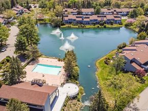 71 Eagle Chase, Woodbury NY 11797