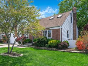 26 Bogart Street, Huntington Station NY 11746