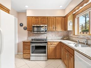 95 Smith Avenue, White Plains NY 10605