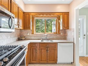 95 Smith Avenue, White Plains NY 10605