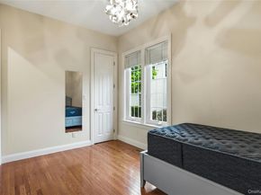 41 Evergreen Circle, Manhasset NY 11030