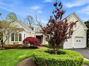 41 Evergreen Circle, Manhasset NY 11030