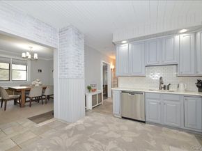 36 Barwick Street, Floral Park NY 11001