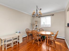 124 Stella Court, Lynbrook NY 11563