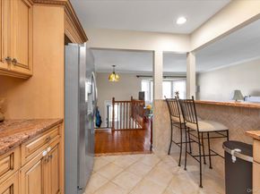 124 Stella Court, Lynbrook NY 11563