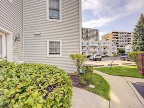 168-03 Powells Cove Boulevard 13, Beechhurst NY 11357