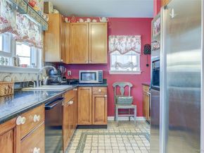 168-03 Powells Cove Boulevard 13, Beechhurst NY 11357