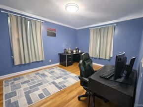 126 Radcliffe Road, Plainview NY 11803
