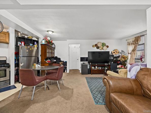 6011 Broadway 3A, Woodside NY 11377