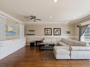 5 Lorien Place, Melville NY 11747
