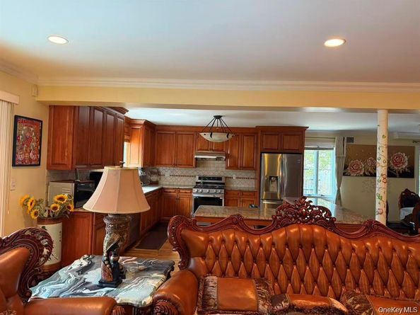 154-60 Riverside Drive, Whitestone NY 11357
