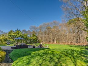 6 Ridge Court, Center Moriches NY 11934