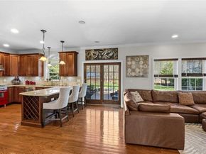 6 Ridge Court, Center Moriches NY 11934