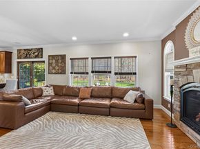 6 Ridge Court, Center Moriches NY 11934