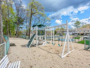 67 Manors Drive, Jericho NY 11753