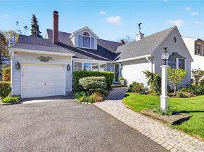 46 Mulberry Avenue, Garden City NY 11530