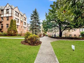 7 Greenridge Avenue B8, White Plains NY 10605