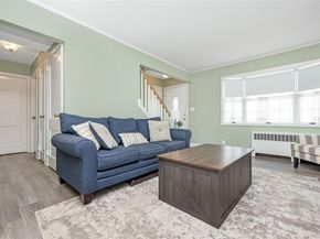 72 Seaman Road, Glen Cove NY 11542