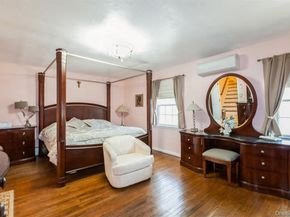 77 Duck Pond Road, Glen Cove NY 11542