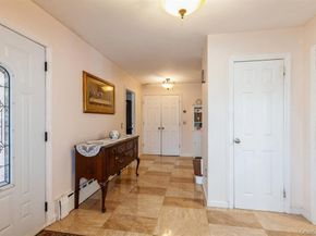 77 Duck Pond Road, Glen Cove NY 11542