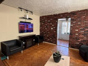 53 Dewitt Street, Valley Stream NY 11580