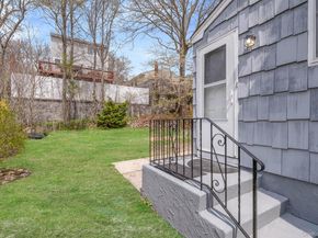 21 Yucca Road, Rocky Point NY 11778