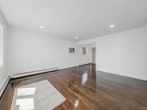 21 Yucca Road, Rocky Point NY 11778