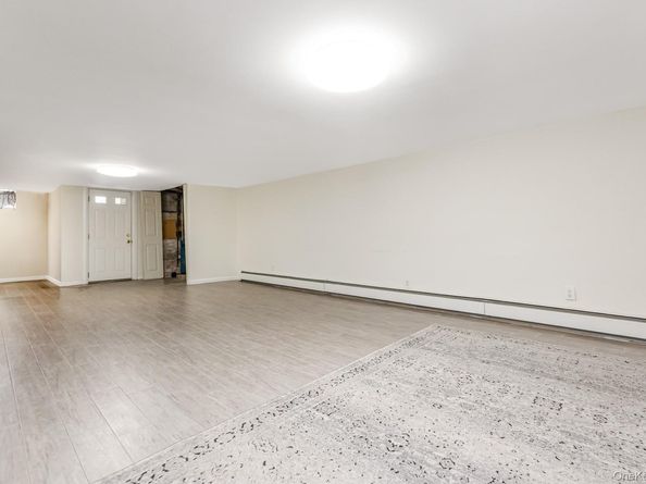 64-84 82nd Place, Middle Village NY 11379