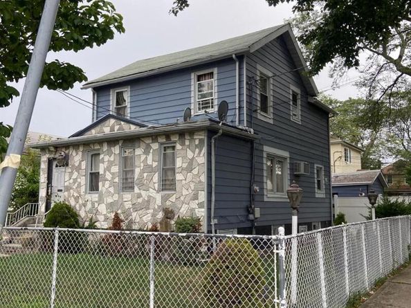 19217 Williamson Avenue, Saint Albans NY 11412