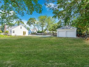 48 Vernon Street, East Patchogue NY 11772