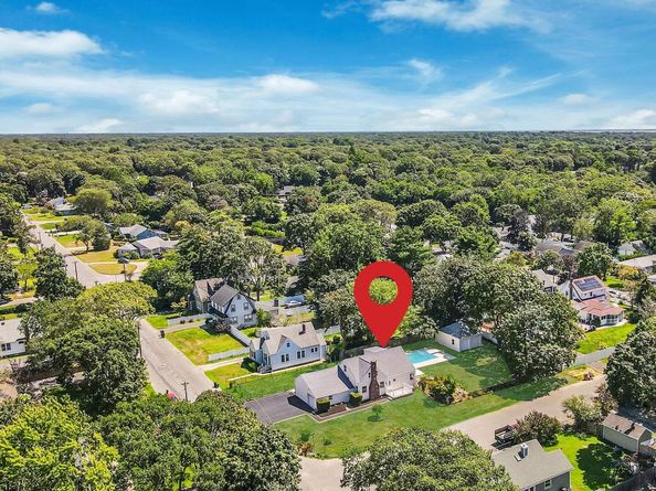 48 Vernon Street, East Patchogue NY 11772