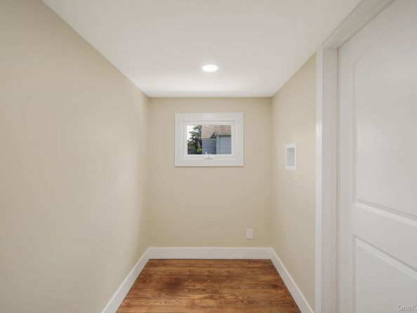 48 Vernon Street, East Patchogue NY 11772