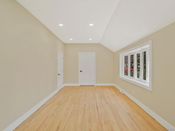 48 Vernon Street, East Patchogue NY 11772
