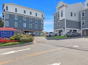 214 Marina Pointe Drive 214, East Rockaway NY 11518