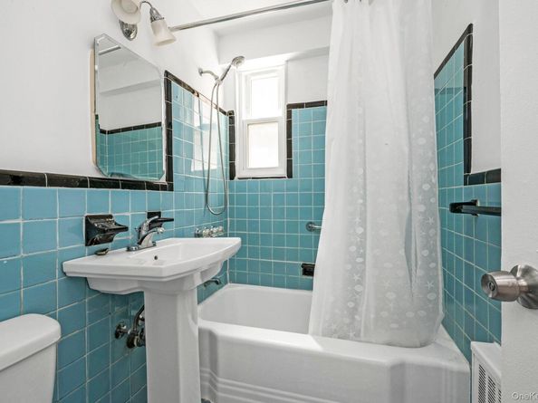 2711 Young Avenue, Bronx NY 10469