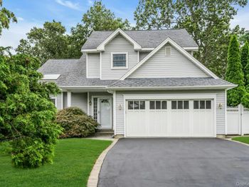 7 Silver Pond Circle