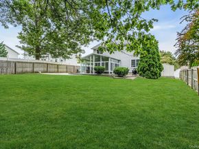 7 Silver Pond Circle, Commack NY 11725