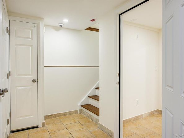 92-24 218 Street, Queens Village NY 11428
