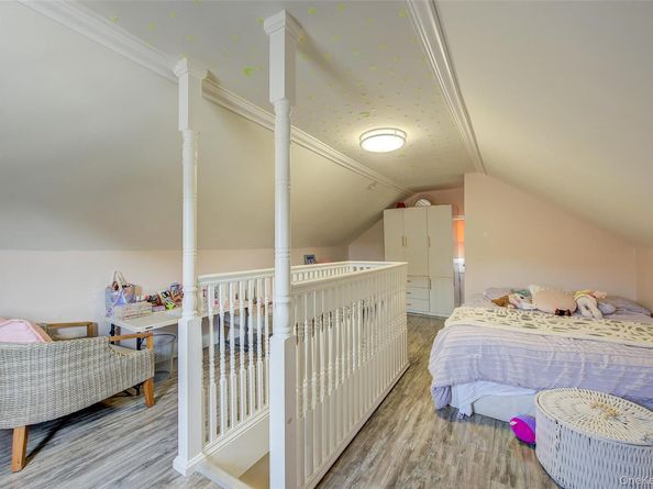 92-24 218 Street, Queens Village NY 11428