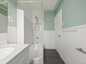 407 N Macquesten Parkway, Mount Vernon NY 10552