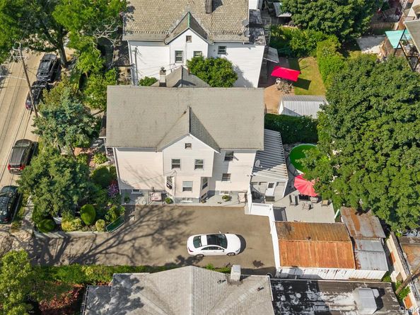 407 N Macquesten Parkway, Mount Vernon NY 10552