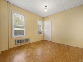 407 N Macquesten Parkway, Mount Vernon NY 10552