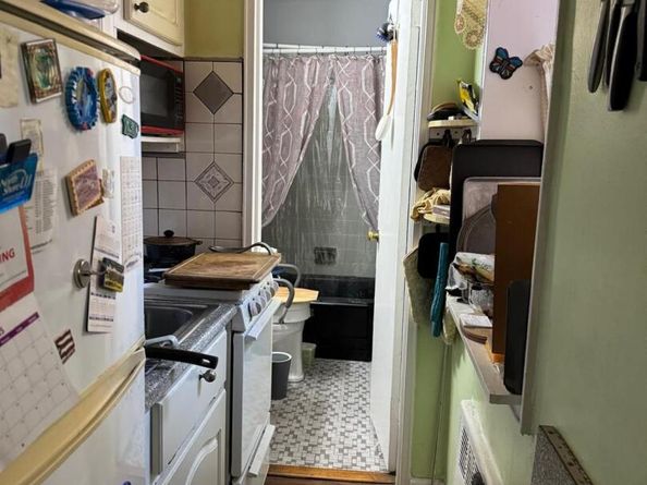 84-01 Main Street 107, Briarwood NY 11435