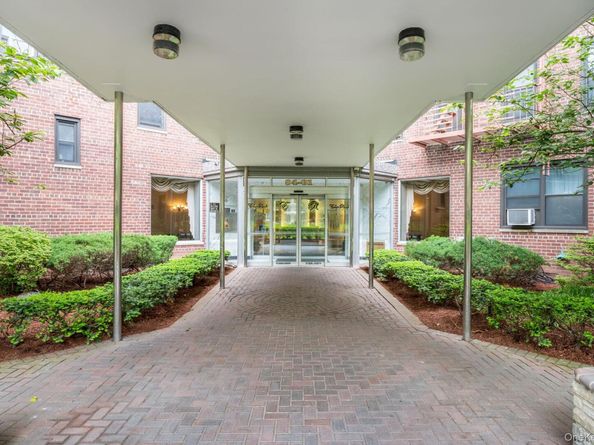 84-01 Main Street 107, Briarwood NY 11435