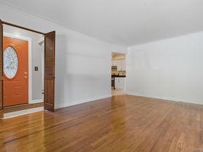 1049 Huntington Avenue, Bronx NY 10465