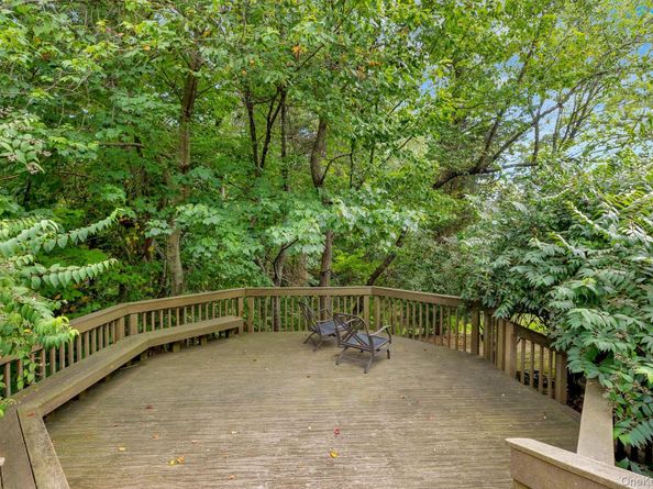 12 W Mall Drive, Huntington NY 11743
